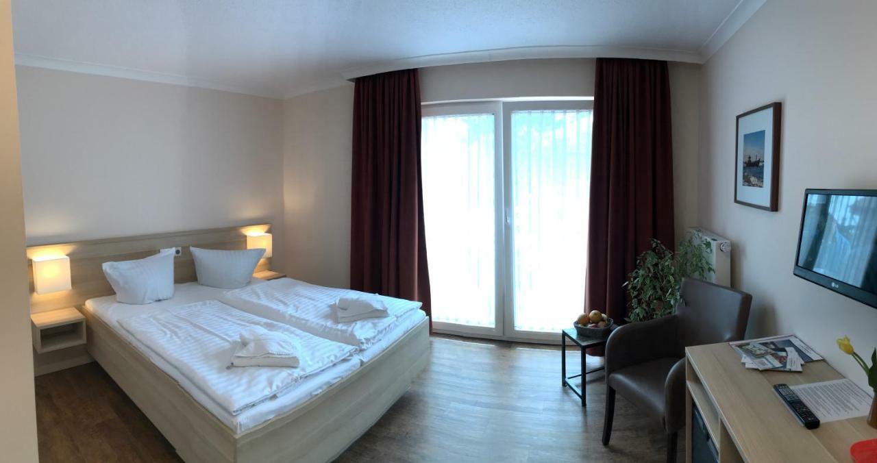 Hotel Karl'S Burg Kölpinsee المظهر الخارجي الصورة